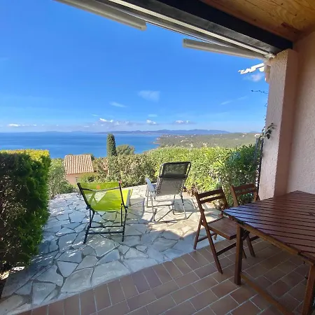 Holiday home Yara Vue Mer Piscine 4pax Saint-Raphael (Var)